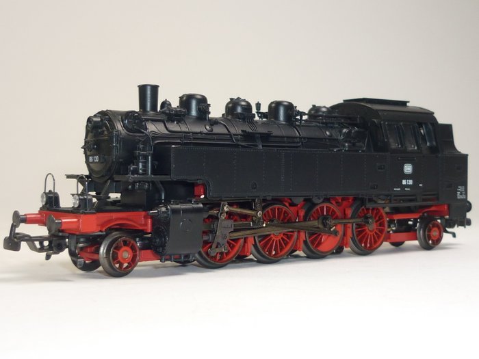 Märklin H0 - 33961 - Locomotiva com guarda - BR 86 - DB