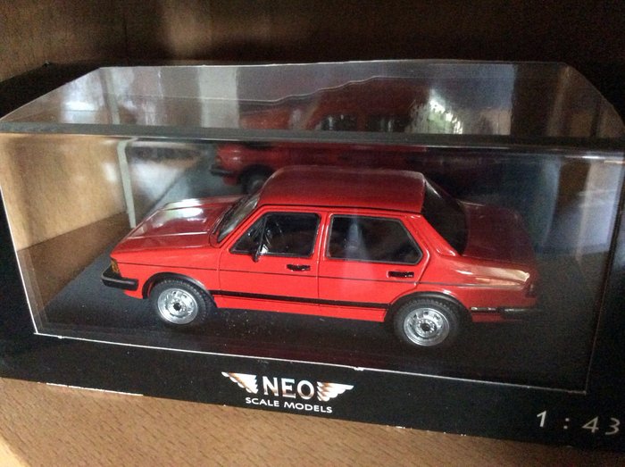 1/43 China VW Volkswagen Jetta model red color 
