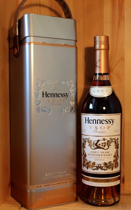 Hennessy VSOP Privilege 200th Anniversary Limited Edition incl original metal box 70cl 40%vol.