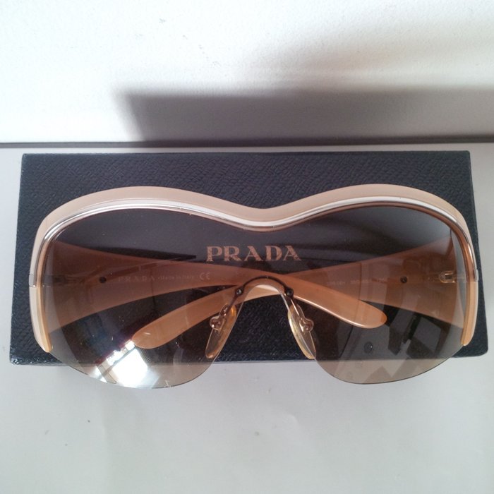 prada vintage sunglasses