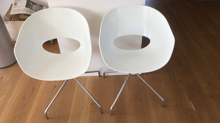 Sintesi Hirek Orbit Large 2 Chairs, Sintesi Orbit Dining Chairs
