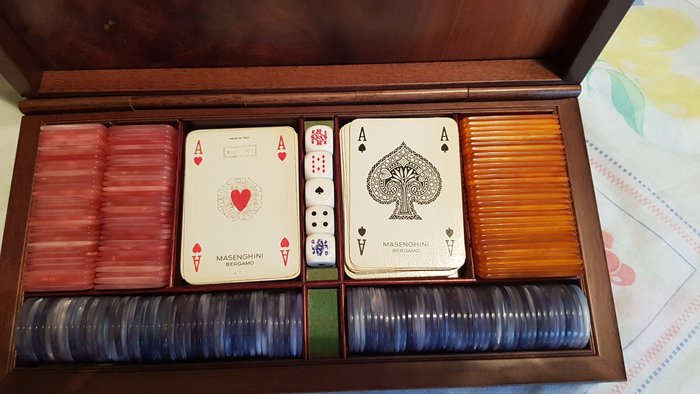 Gaming box - Modiano brand, including chips, two decks of cards and five dice, 1960s/70s