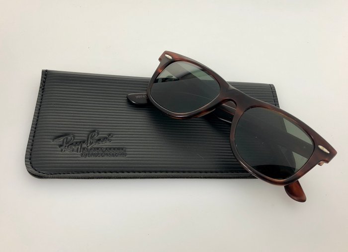 small size wayfarer sunglasses