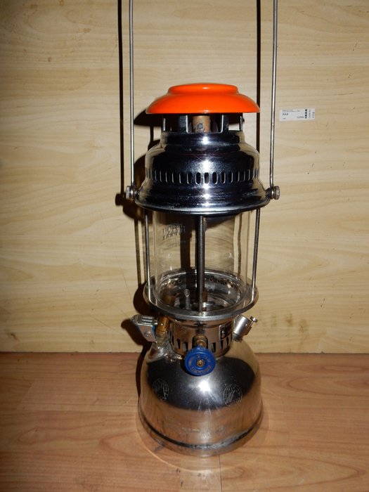 Santrax Petroleum lamp 829/500cp