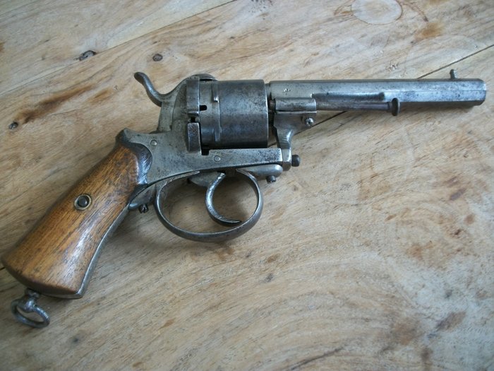 9 mm penvuur revolver type Lefaucheux ca. 1850