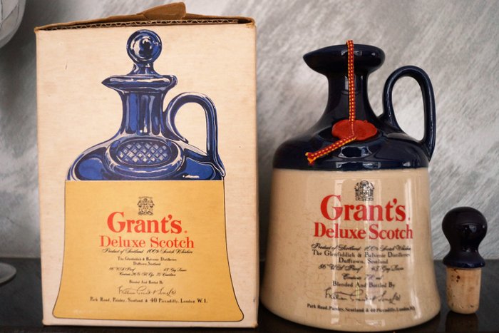 Grant's Deluxe Scotch  - decanter - 75cl - 86proof
