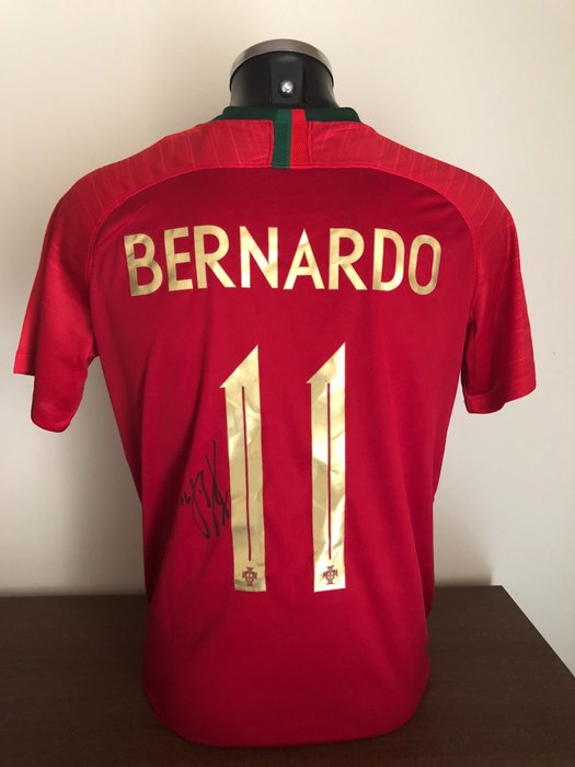 Bernardo Silva signed Portugal home 