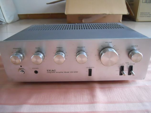 TEAC AS-M30 stereo integrated amplifier