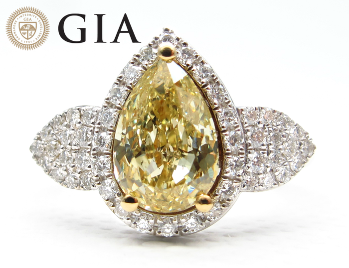 0.62 CT 6.90 MM Yellow Pear Shape Diamond For Engagement Ring