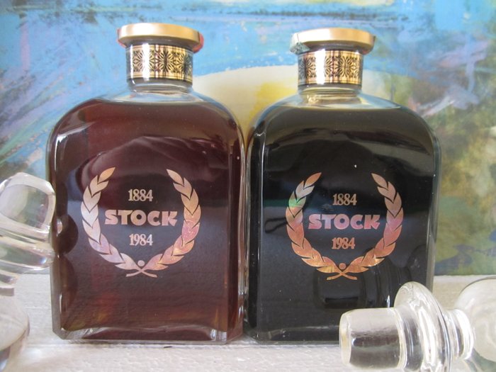 2 x 1984 Brandy Stock 84 Riserva Speciale del Centenario 8 years 70 cl 40% - in elegant decanters