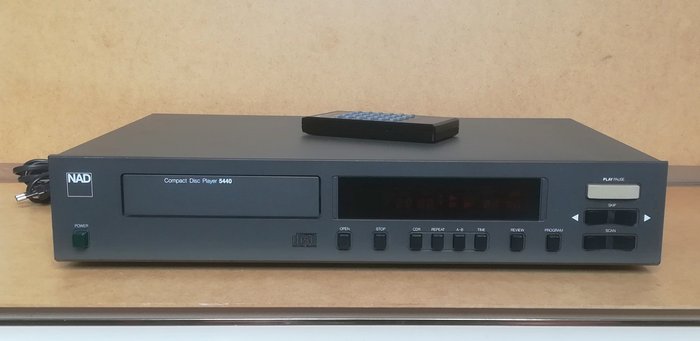 NAD CD Player Type: 5440.