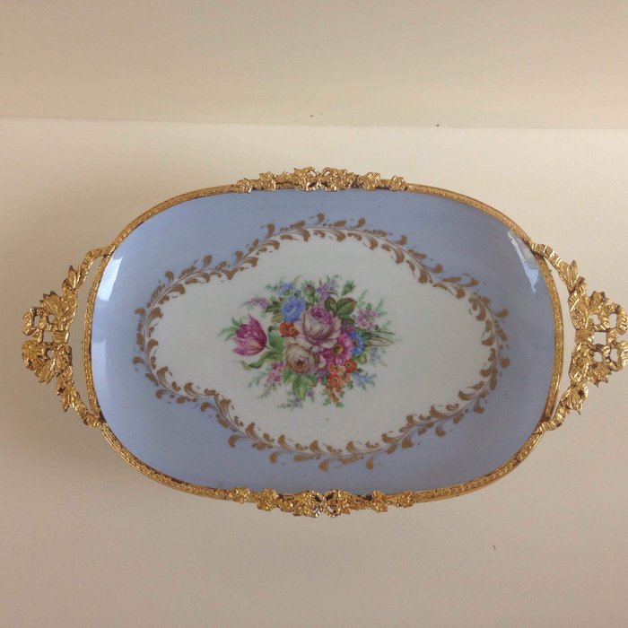 Tray in Limoges porcelain with bronze applications - France, mid 20th century