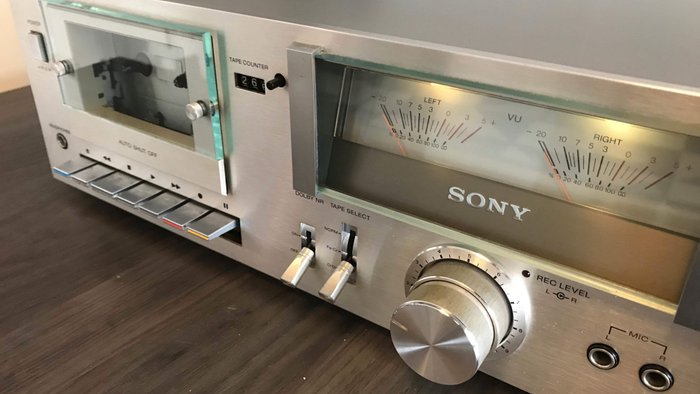 Sony TC - U2 cassette deck