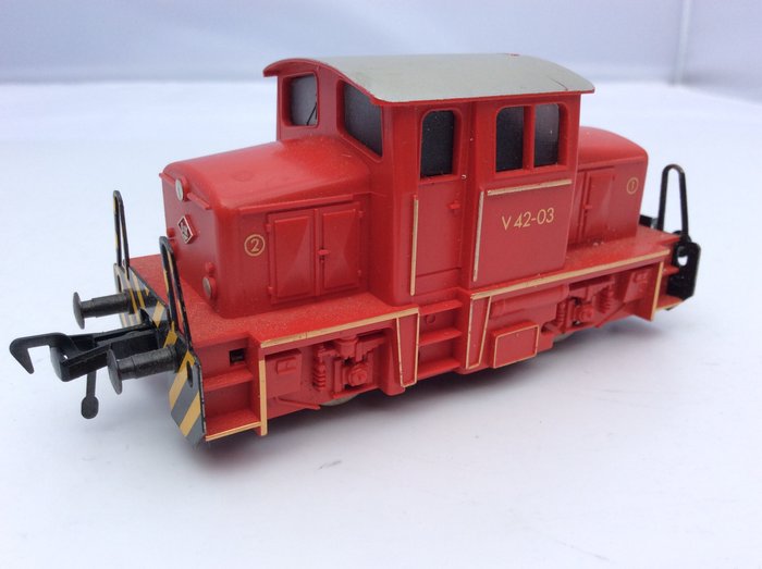Fleischmann H0 - 4203 - Locomotora diésel - industrielok V42-03 rood - (3383) - DB
