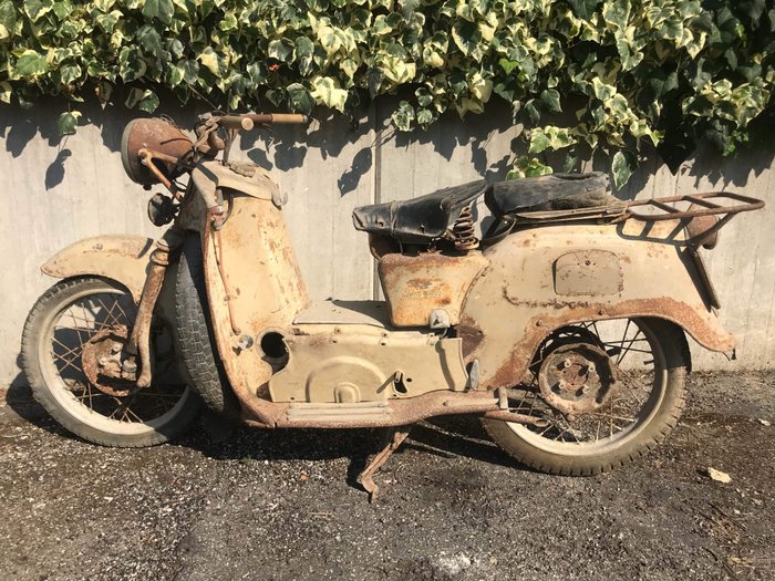Moto Guzzi - galletto 192 - 192 cc - 1960