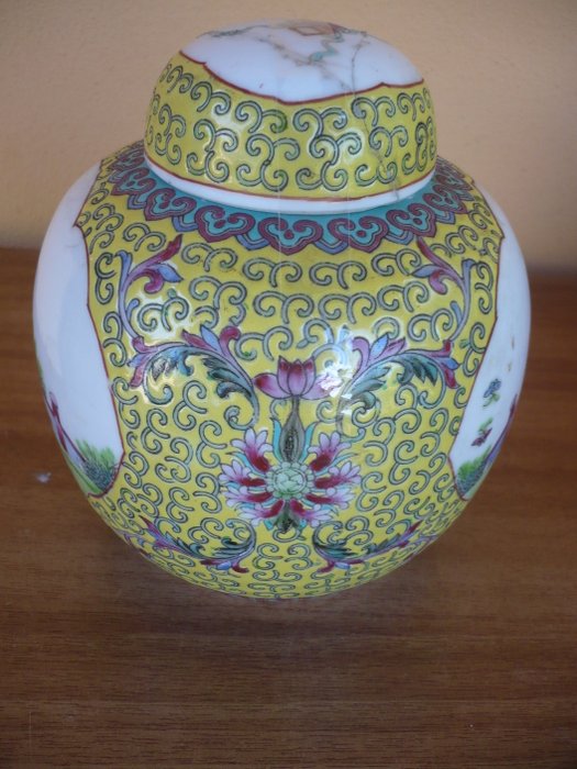 Chinese vase/potiche - China - Circa 1960