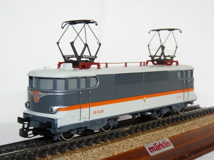 Märklin H0 - 3165 - Ηλεκτρική μηχανή τρένου - BB 9200 - SNCF