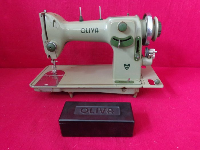 Oliva - 裁縫機