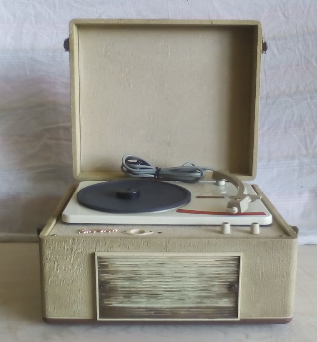 Suitcase turntable - 1950s - perfect working order - brand Telefunken - model Kid Music