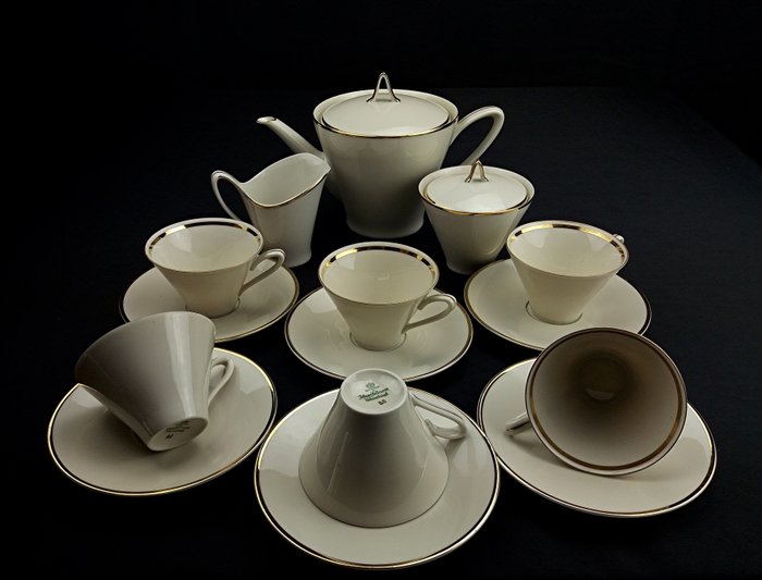 Johann Seltmann Vohenstrauss - Coffee/tea service in porcelain