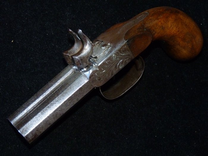 Antique 1840-1850 black powder double barrel percussion pistol, Belgium, Liege.