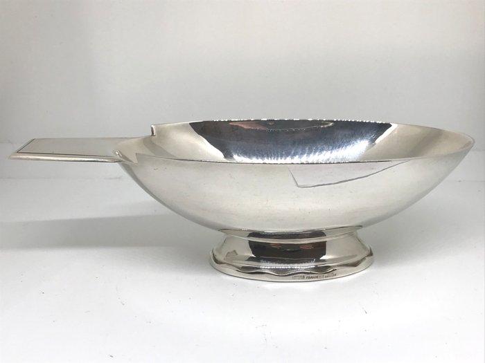 Christofle / Gallia, swan sauceboat - Art Deco model, 1935 (silver plated metal)