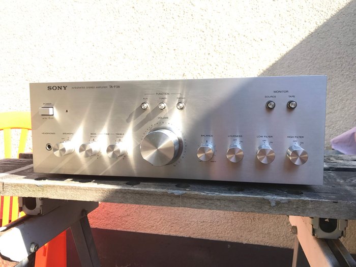 Sony TA-F3A Vintage Superb Amplifier Like New with ST-212AL Tuner