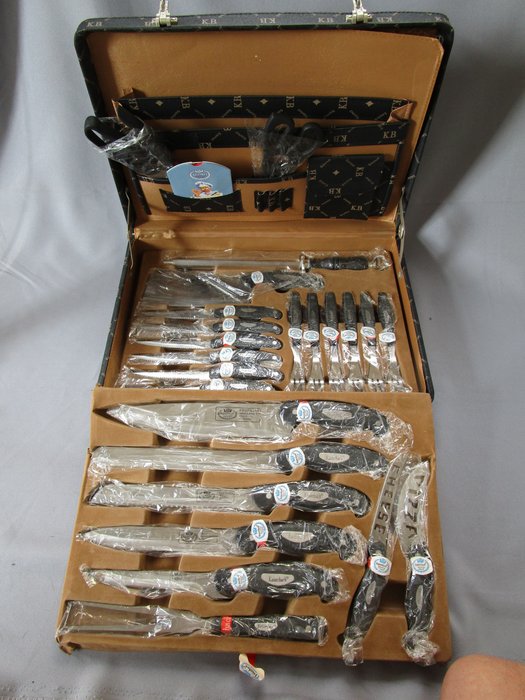 KAISERBACH - Solingen, Germany - Quality knife set (12 pieces) & steak cutlery set (12 pieces) - Handmade blades - In original case - all pieces in original packaging - 30 year guarantee - retail price €790