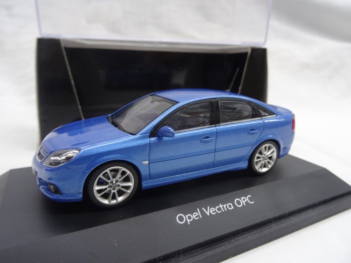 Schuco - 1:43 - Opel Vectra OPC - Color Blue metallic