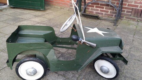 Torck Willy jeep American pedal car original 1960s iron