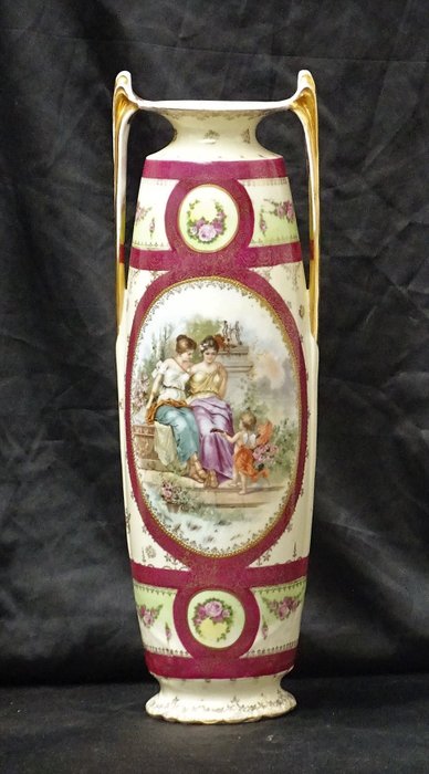 Prov. Saxe E.S. (Erdmann Schlegelmilch) - Classic slim porcelain vase