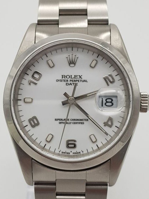 Rolex - Oyster Perpetual Date - 15200 