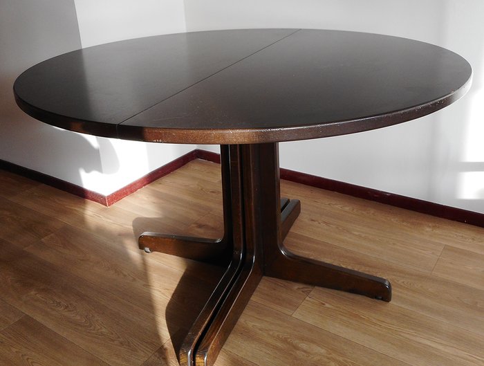 Thonet - extendable table