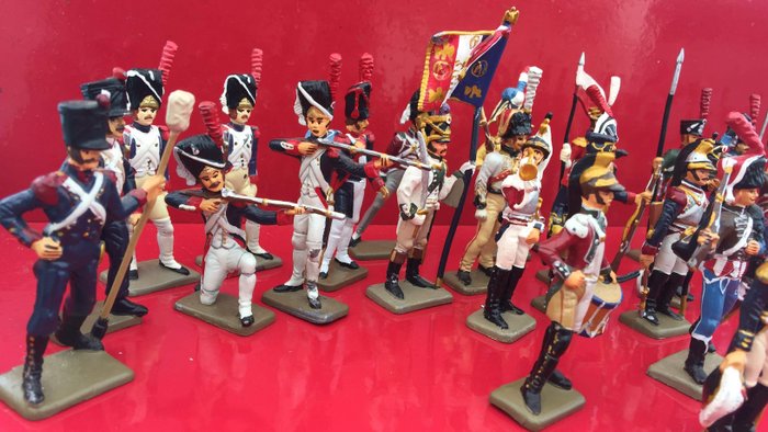 Starlux Napoleon set of forty soldiers in tin - Atlas Napoleon edition (40)