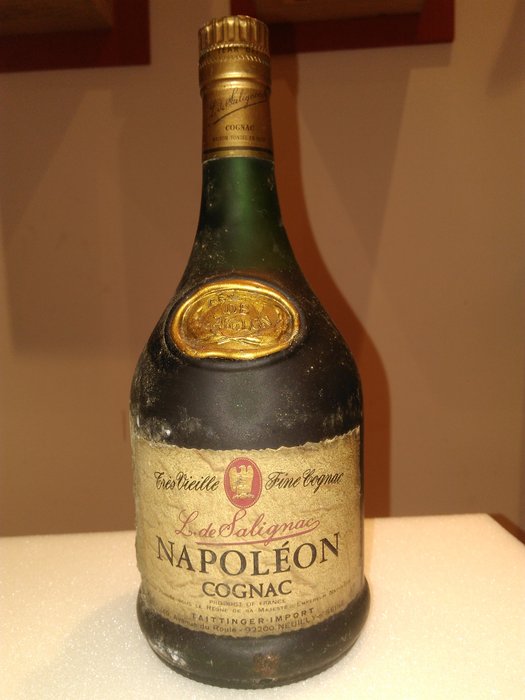L. de Salignac Très vieille Fine Napoléon Cognac
