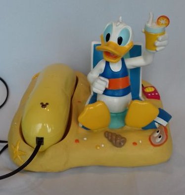 Disney - Telephone - Donald Duck on the Beach (1990s)
