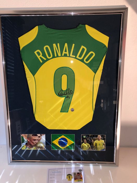Ronaldo de Lima Signed Brazil Home 