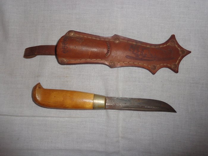 Vintage J. Marttiini Ilves Finland Lapland Fixed Blade Knife w/ Sheath