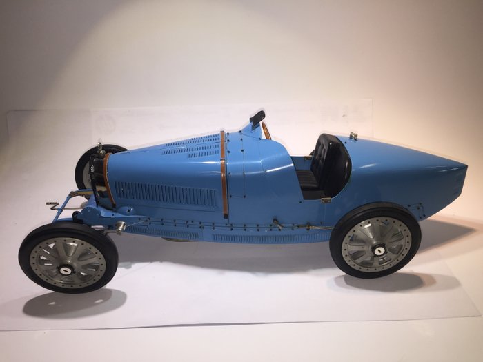 Art Collection Auto - 1:8 - Bugatti Type 35 Grand Prix De Lyon 1924