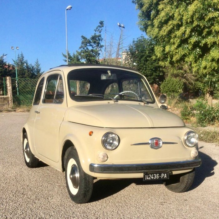 Fiat - 500 F "8 bulloni" - 1965