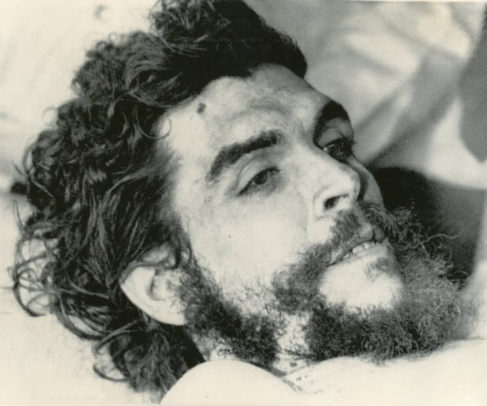 Unknown/AP/Houston Post Library - Ernesto 'Che' Guevara, dead, Bolivia, 1967