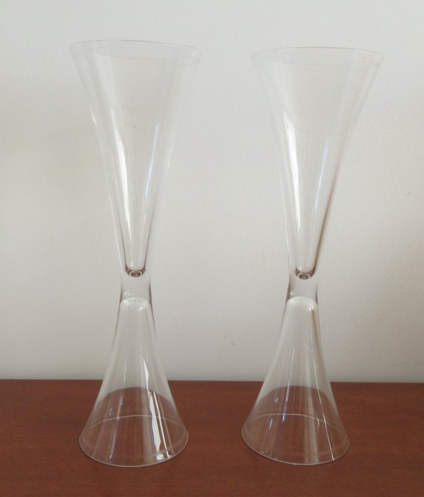 Bent Falk for MENU - Two Millenium crystal champagne flutes & wine glass
