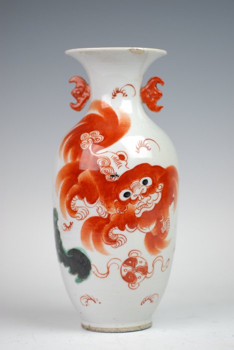 A Porcelain Foo Dog Vase - China - Around 1900