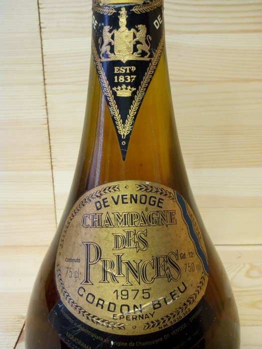 1975 De Venoge Champagne des Princes