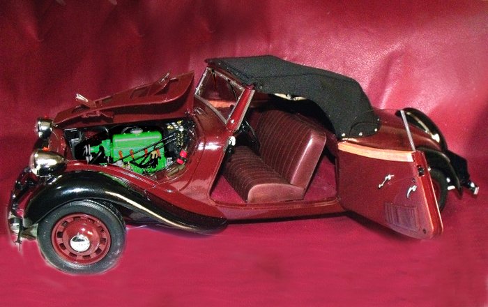 Hachette - 1:8 - Traction Citroen Cabriolet