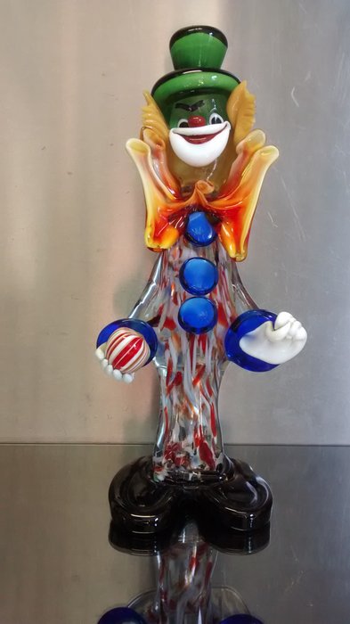 Colourful Murano glass Clown with ball-design Franco Toffolo