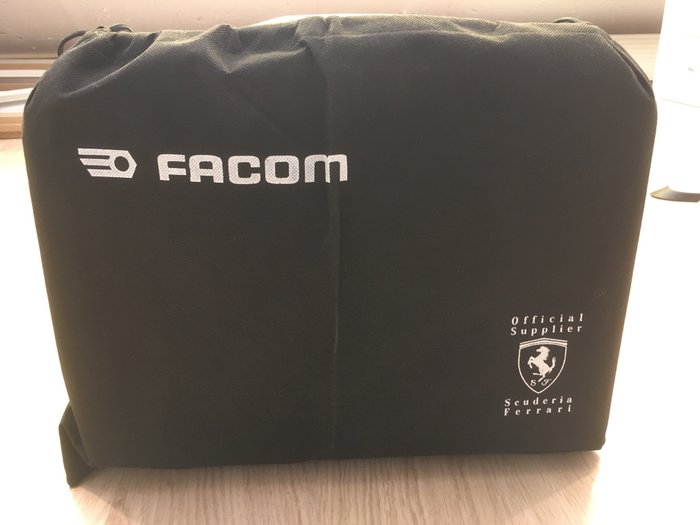 FACOM Ferrari tools