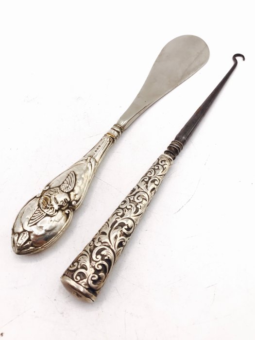 Sturdy antique shoe horn and lace hook with handmade sterling silver handles Birmingham 1905