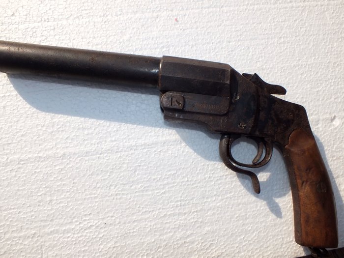 German flare pistol 14/18