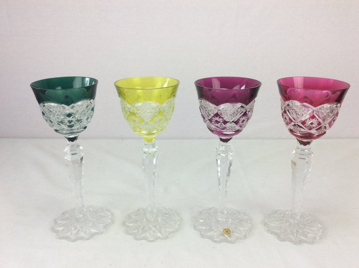 Set of four crystal glasses, model "Verrept" - Val St Lambert